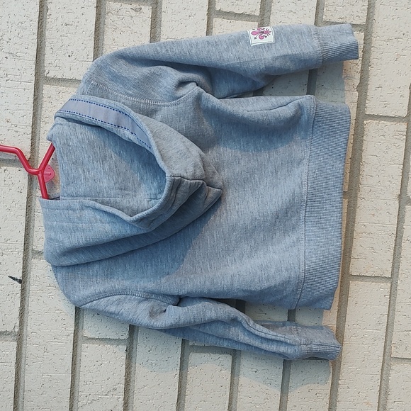 Gray Jacket* - Picture 7 of 9